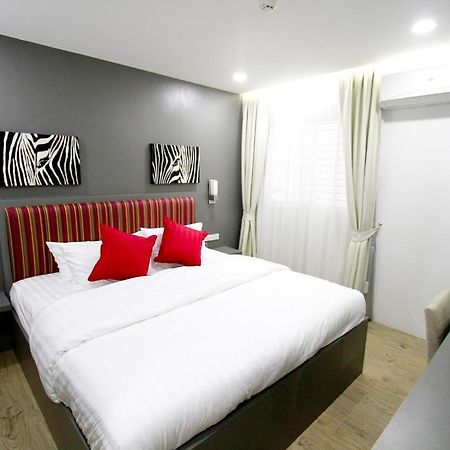 Zen Hotel Sukhumvit 20 Bangkok Ngoại thất bức ảnh
